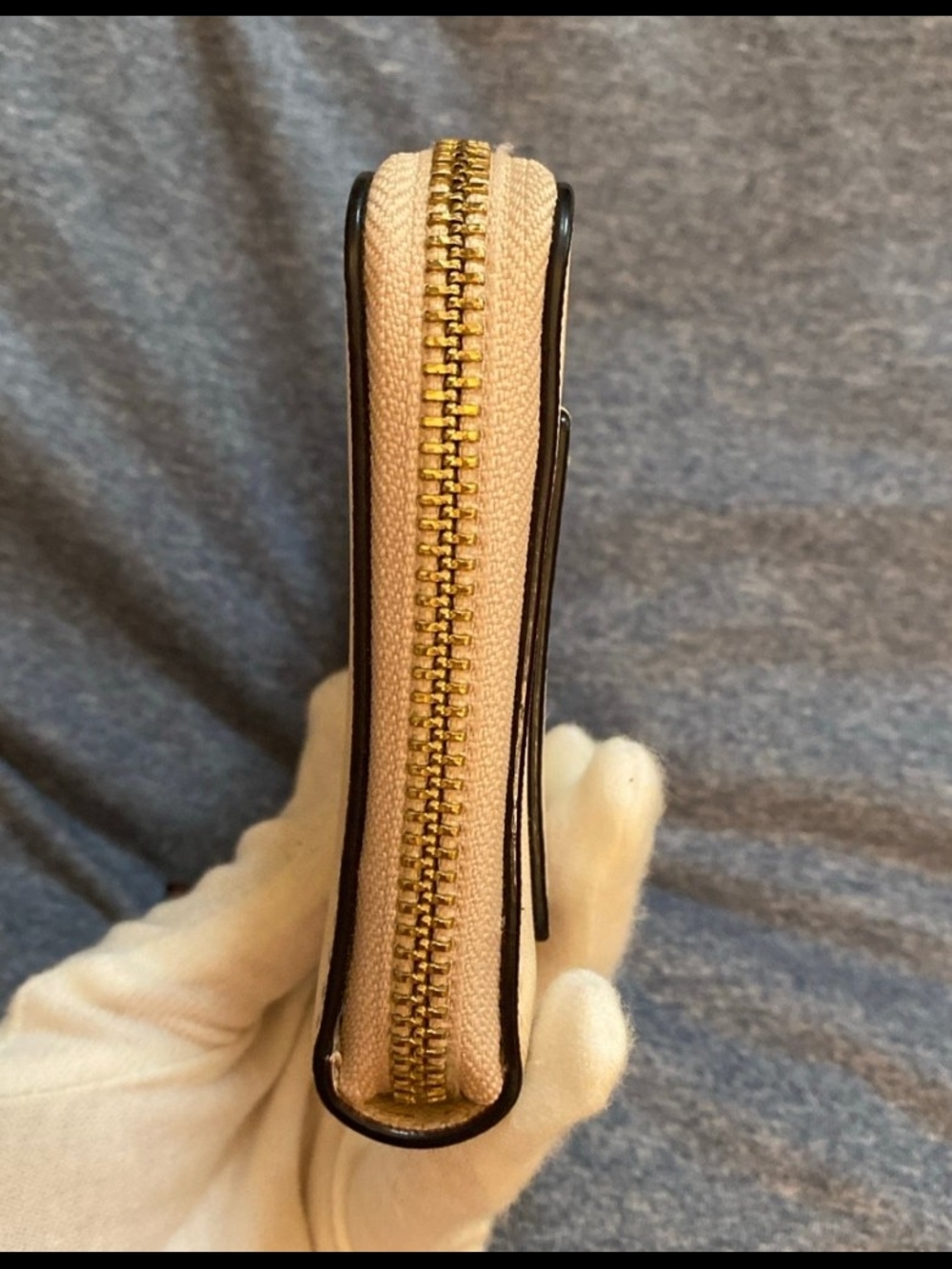 kate spade Blush Zip Wallet - Picture 9 of 10